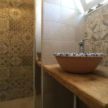 住宿加早餐酒店 Cecenove